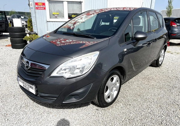 Opel Meriva cena 19800 przebieg: 289000, rok produkcji 2011 z Koło małe 56